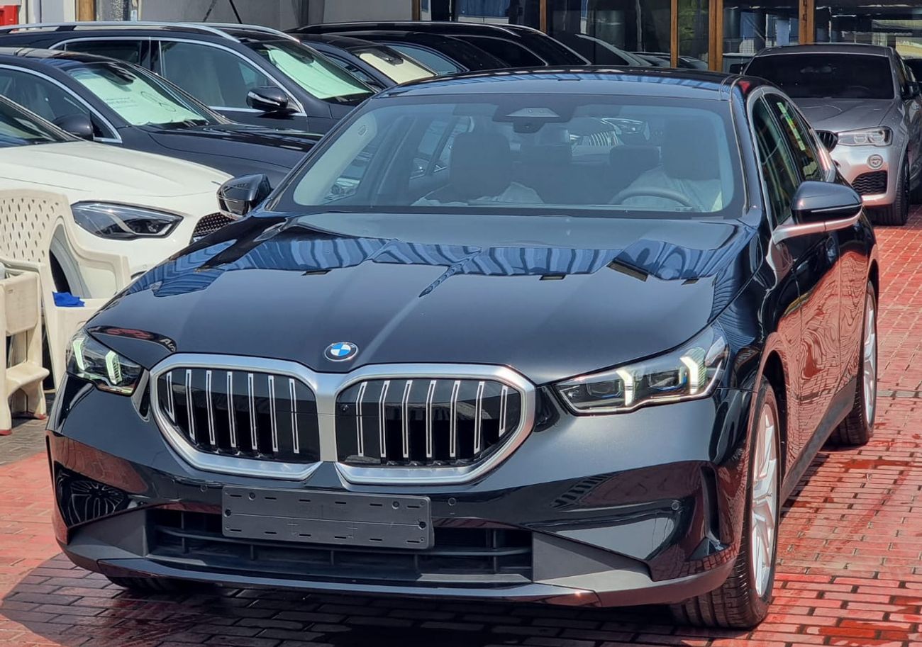 بي أم دبليو 520i Under Warranty & Service 2026 GCC