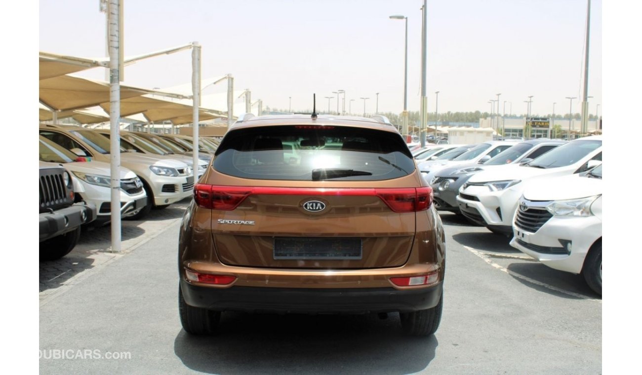 Kia Sportage LX LX ACCIDENTS FREE - GCC - 2000 CC - CAR IS IN PERFECT CONDITION INSIDE OUT