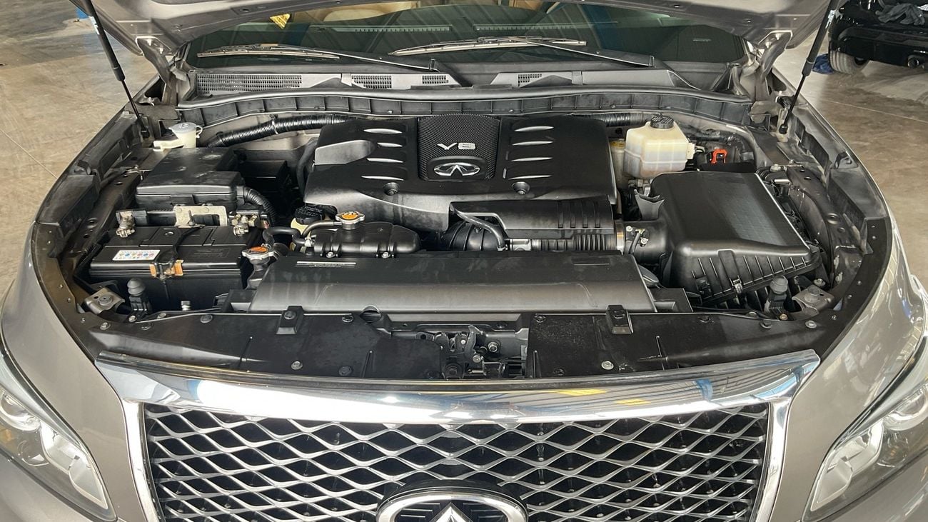 إنفينيتي QX80 Excellence (8 Seater) | شامل الضمان | 0 ﺪﻔﻋﺓ ﺃﻮﻟﻯ