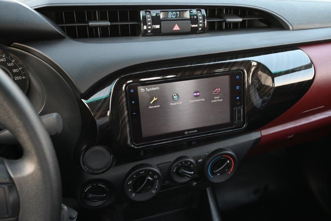 Toyota Hilux Single Cab 2.4L Manual