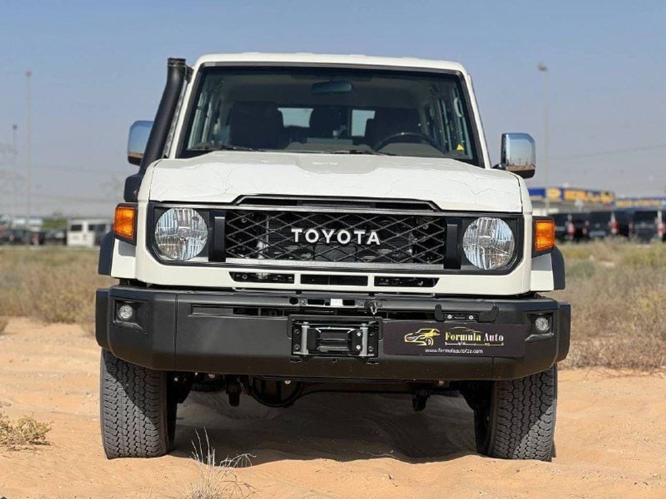 Toyota Land Cruiser 70 LC76 4.0L PTR A/T // 2026 // FULL OPTION WITH FRIDDG , DVD&BACK CAMERA , CRUISE CONTROL // SPECIAL O