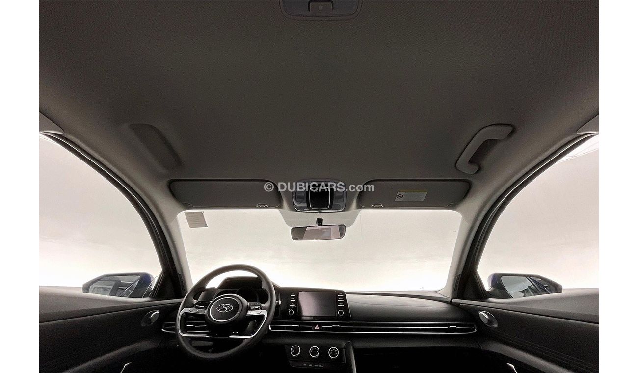 Hyundai Elantra Smart