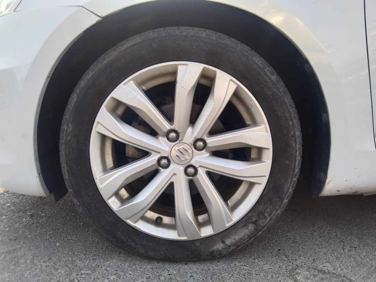 Suzuki Swift SUZUKI SWIFT 2014
