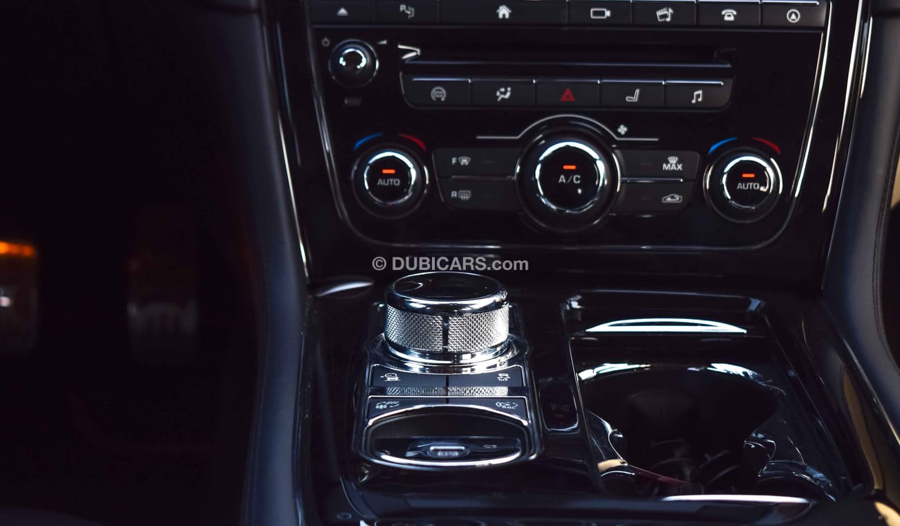 Jaguar XJR 5.0L V8 S/C R LWB RWD Aut.