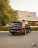 BMW X7 M50i