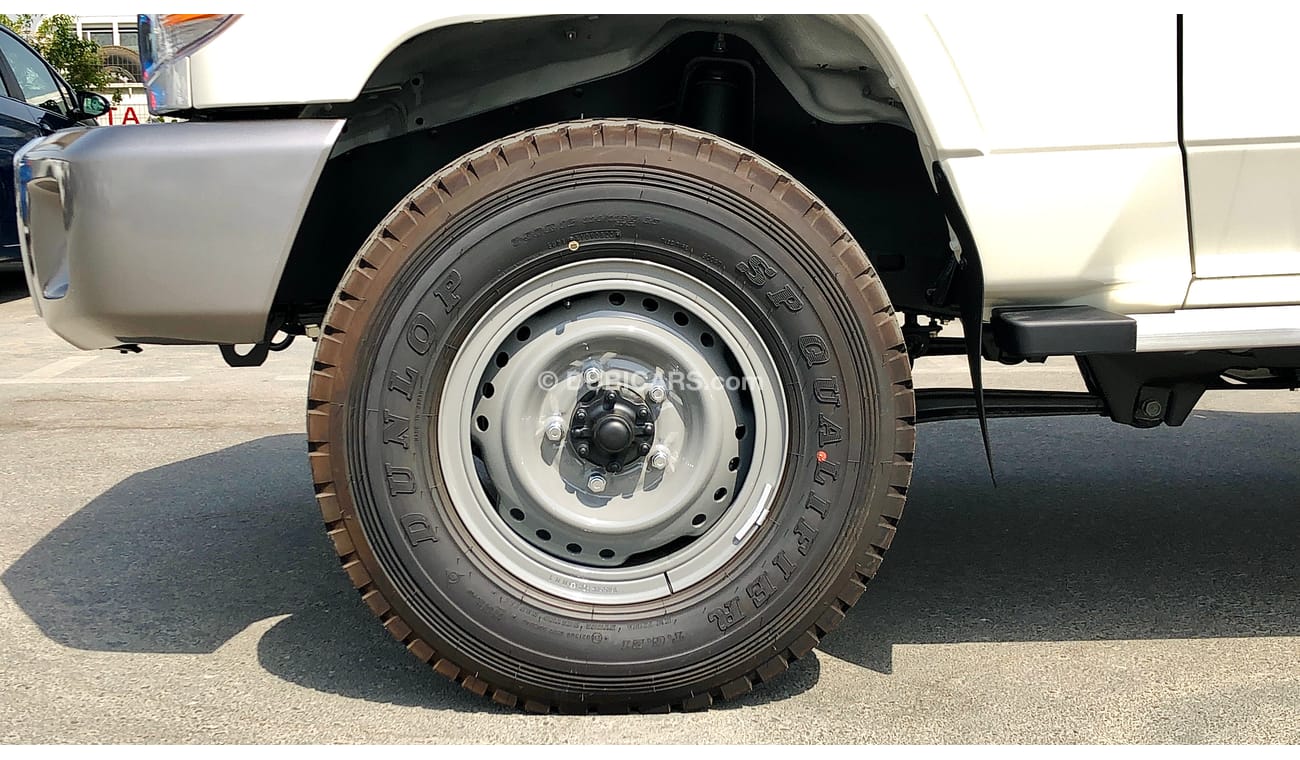 Toyota Land Cruiser Pick Up 4.2L DIESEL 6-CYLINDER  SINGLE CABIN PICKUP 2023