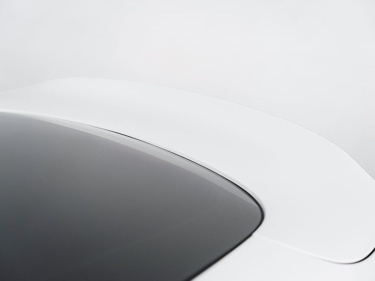 أستون مارتن فانتيج V8 4.7L