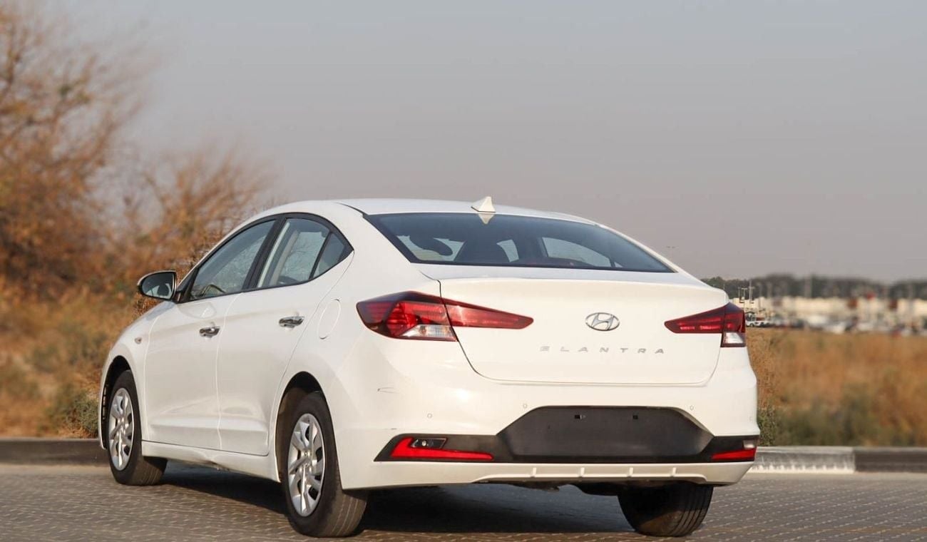 هيونداي إلانترا GL 1.6L Hyundai Elantra 1.6L 2020 GCC accident-free in excellent condition 812 P.M