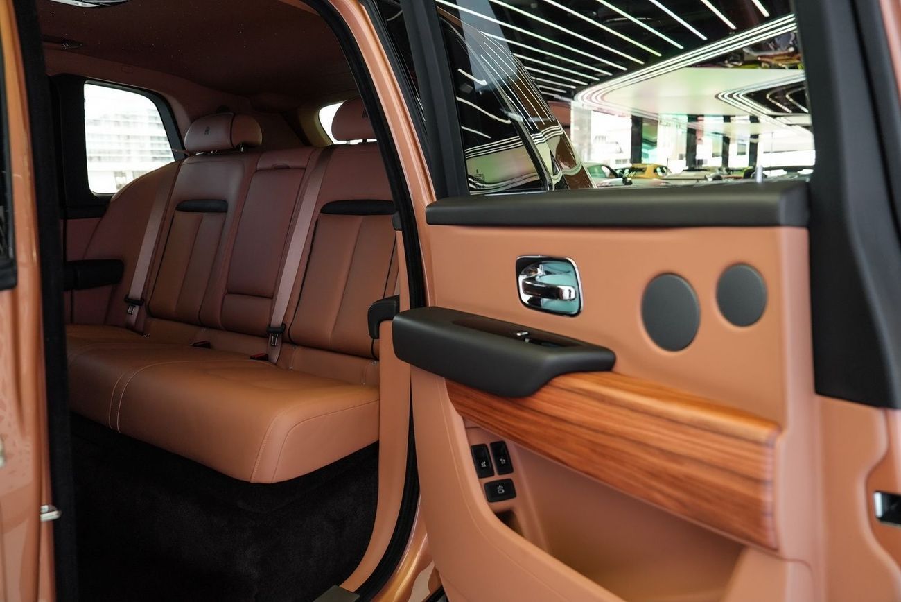 رولز رويس كولينان Rolls Royce Cullinan