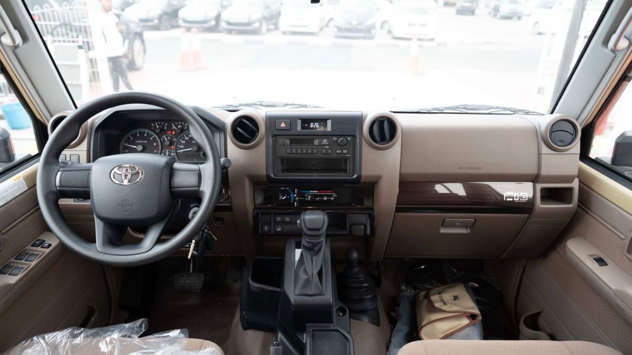 Toyota Land Cruiser Pick Up TOYOTA LC PICKUP DOUBLE CABIN 4.0L V6 AUTOMATIC TRANMISSION MODEL 2025 WINCH-DIFFLOCK