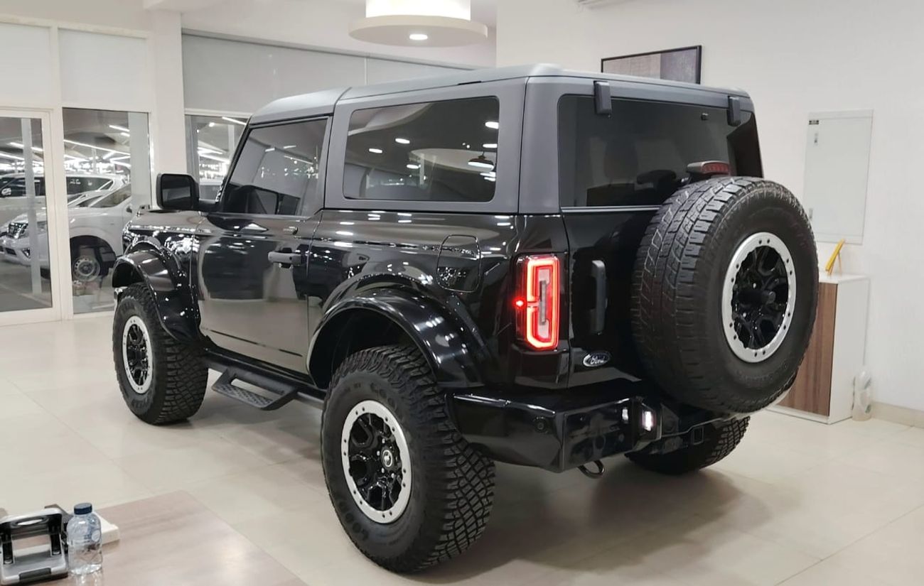 فورد برونكو Base