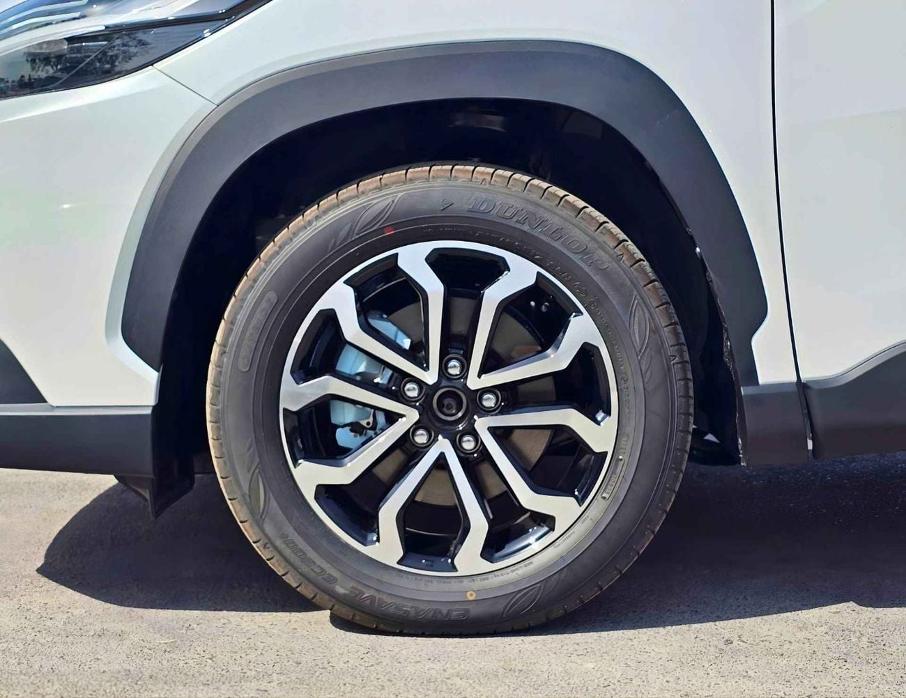 تويوتا فرونتلاندر HYBRID LUXURY WITH ELECTRIC BACK DOOR / 2.0L PETROL V4/RADAR/SUNROOF/DRIVER POWER SEATS (CODE#FLPA)