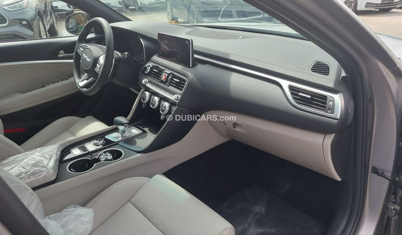 جينيسس G70 بريميوم