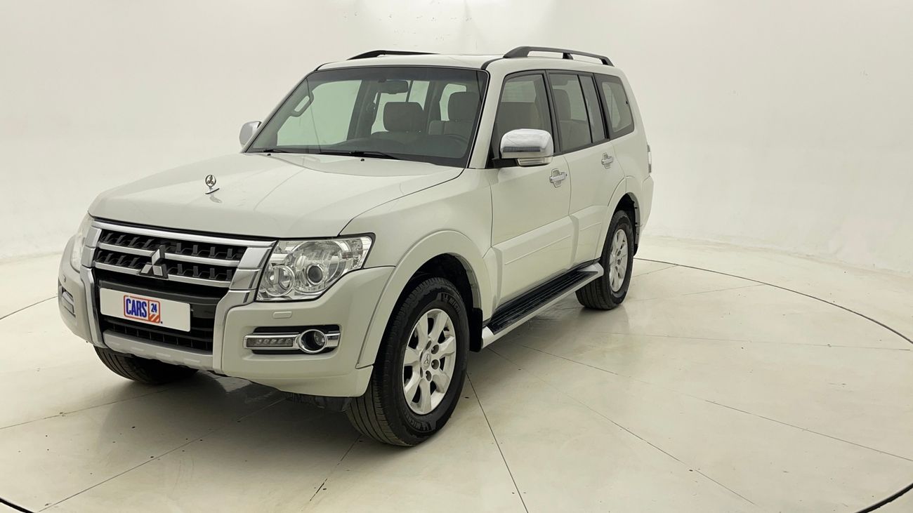 ميتسوبيشي باجيرو GLS TOP 3.5 | بدون دفعة مقدمة | اختبار القيادة في المنزل