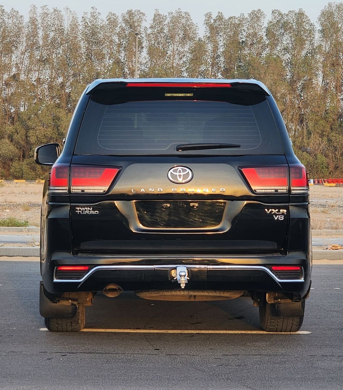 تويوتا لاند كروزر VX.R V8 upgrade 2023