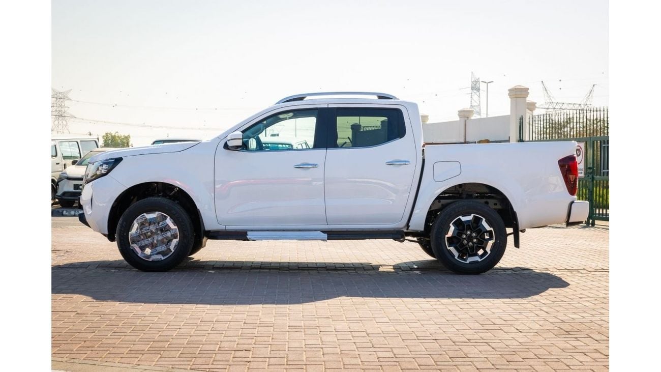 Nissan Navara LE Petrol 2.5L 4x4 M/T DC Plus MY2023 / Incomparable Prices / Book Now