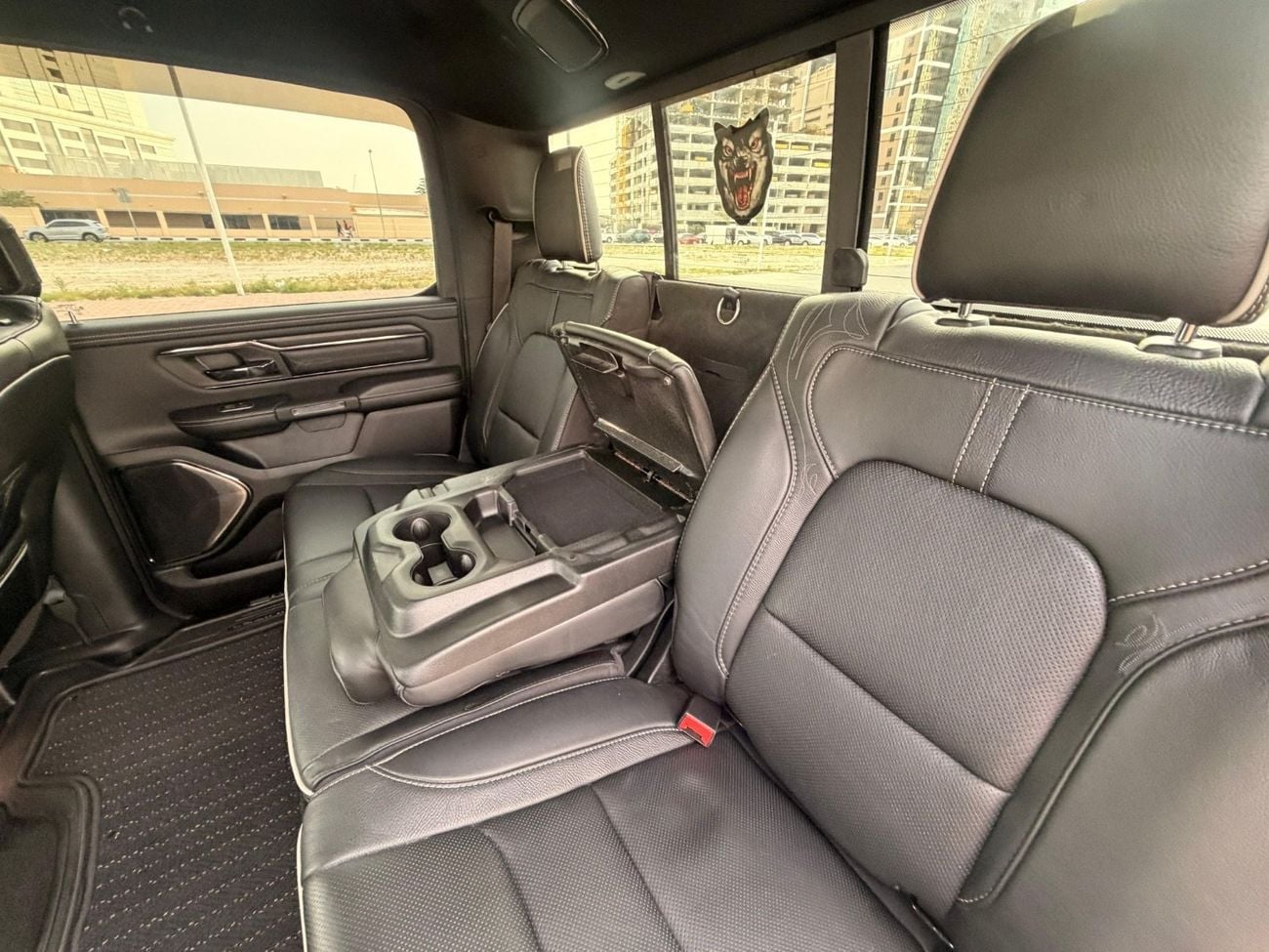 رام 1500 Limited 5.7L (5 Seater)