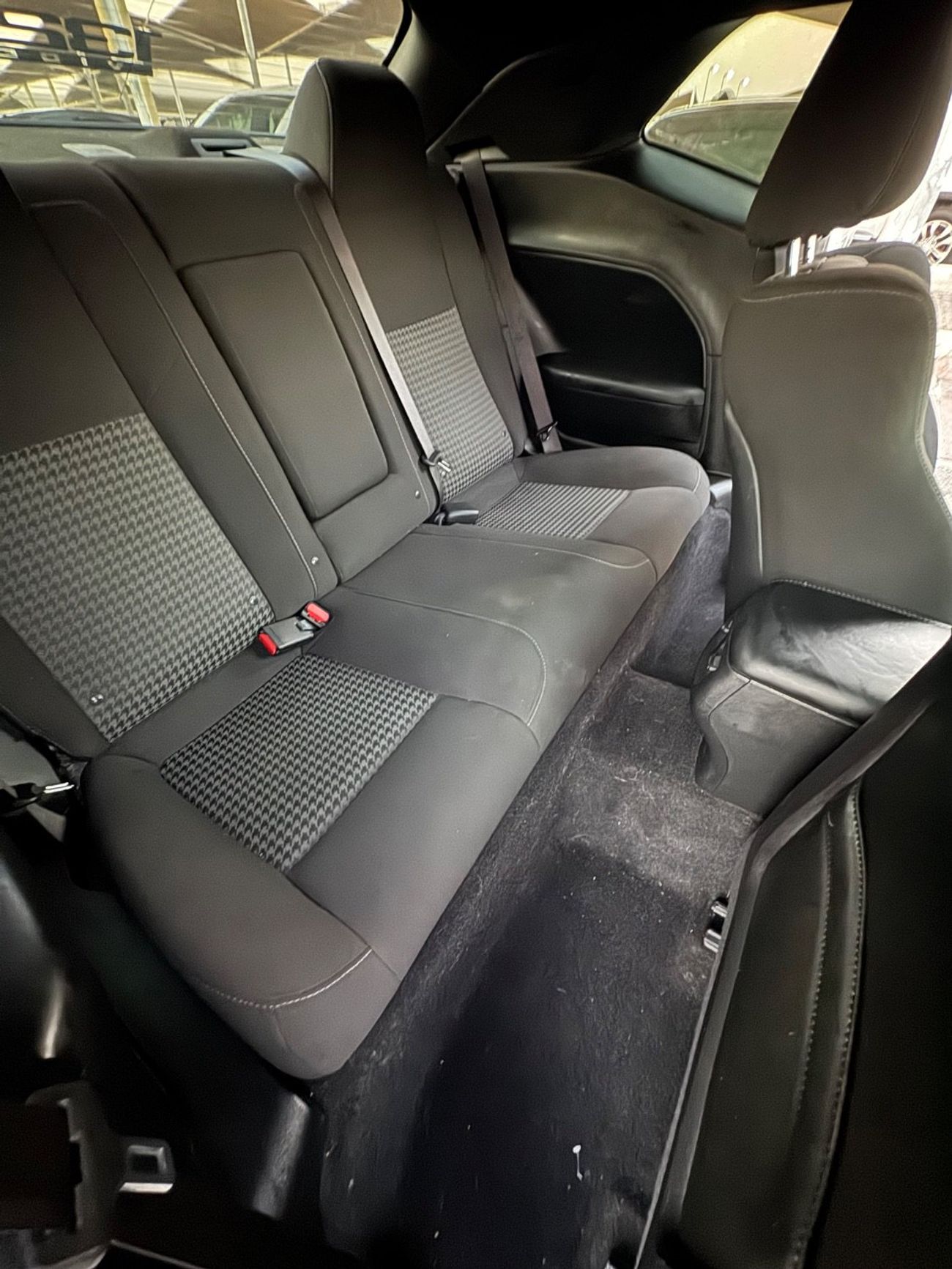 Dodge Challenger SXT Plus 3.6L