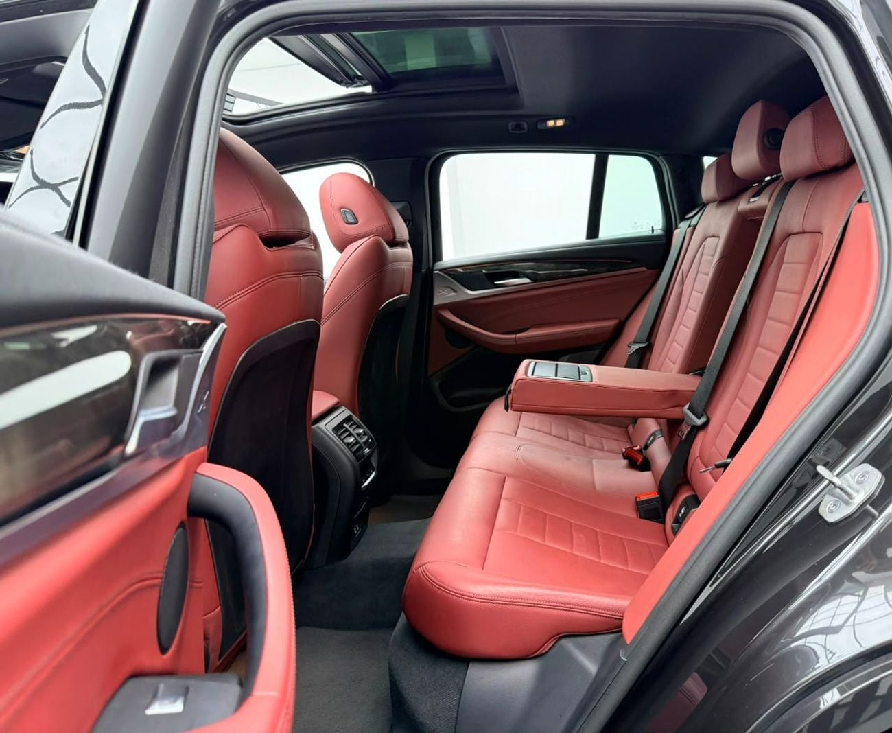 بي أم دبليو X4 XDRIVE 30I M SPORT PACK 2021 BMW X4 xDrive30i M-Sport, Warranty, Full BMW Service History, Fully Loaded, GCC
