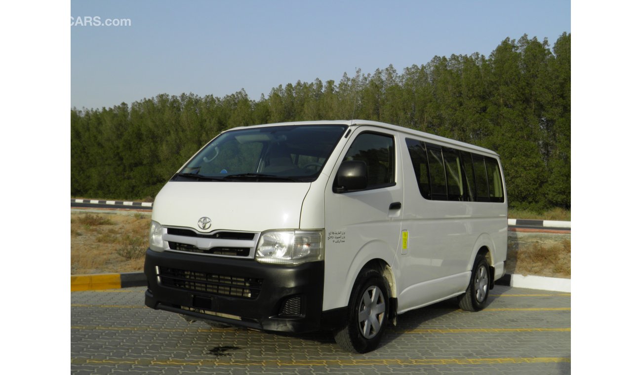 Toyota Hiace 2013 14 seats Ref# 287