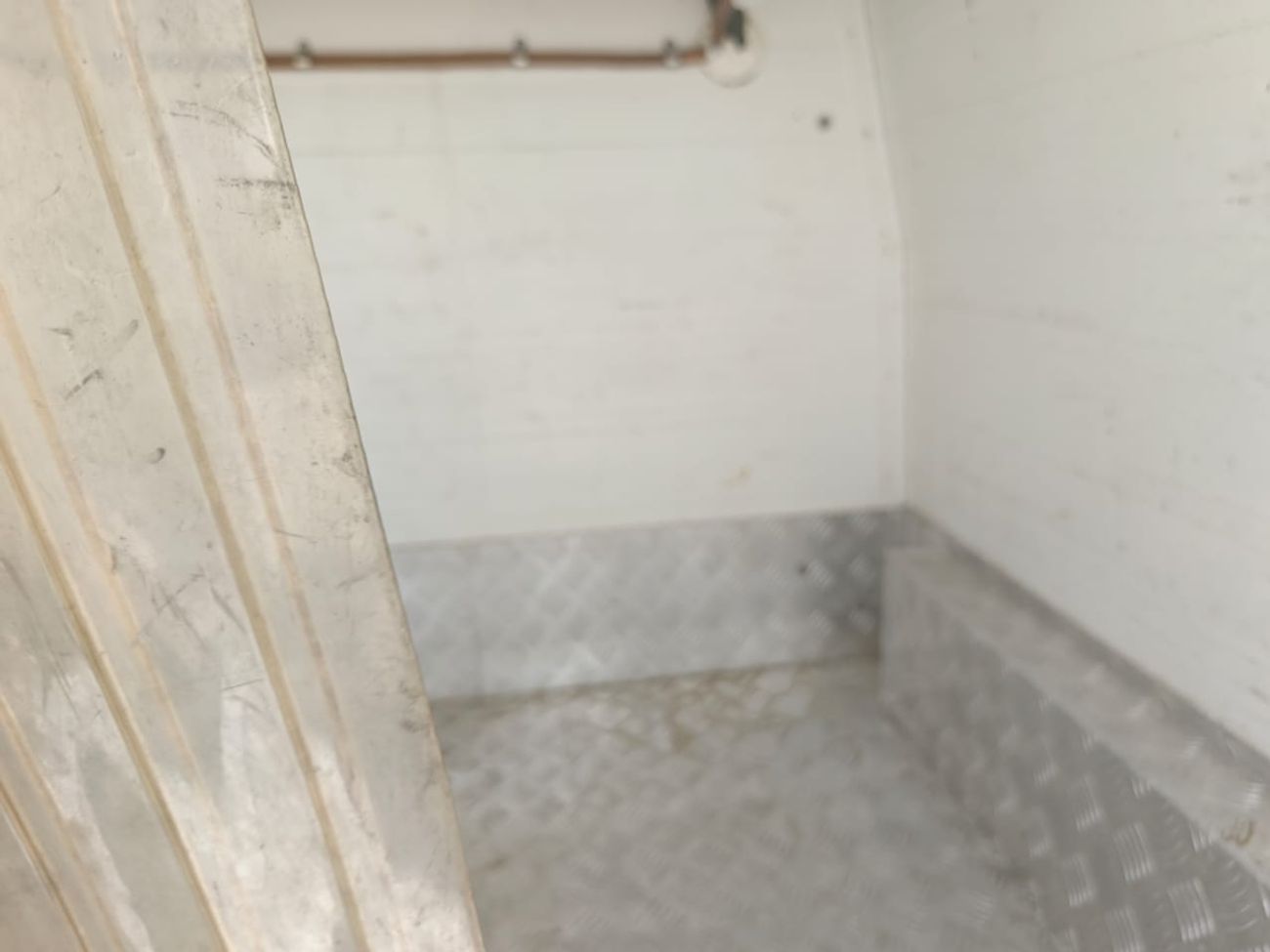 هيونداي H-1 2.4L PETROL 6 SEATER MANUAL TRANSMISSION