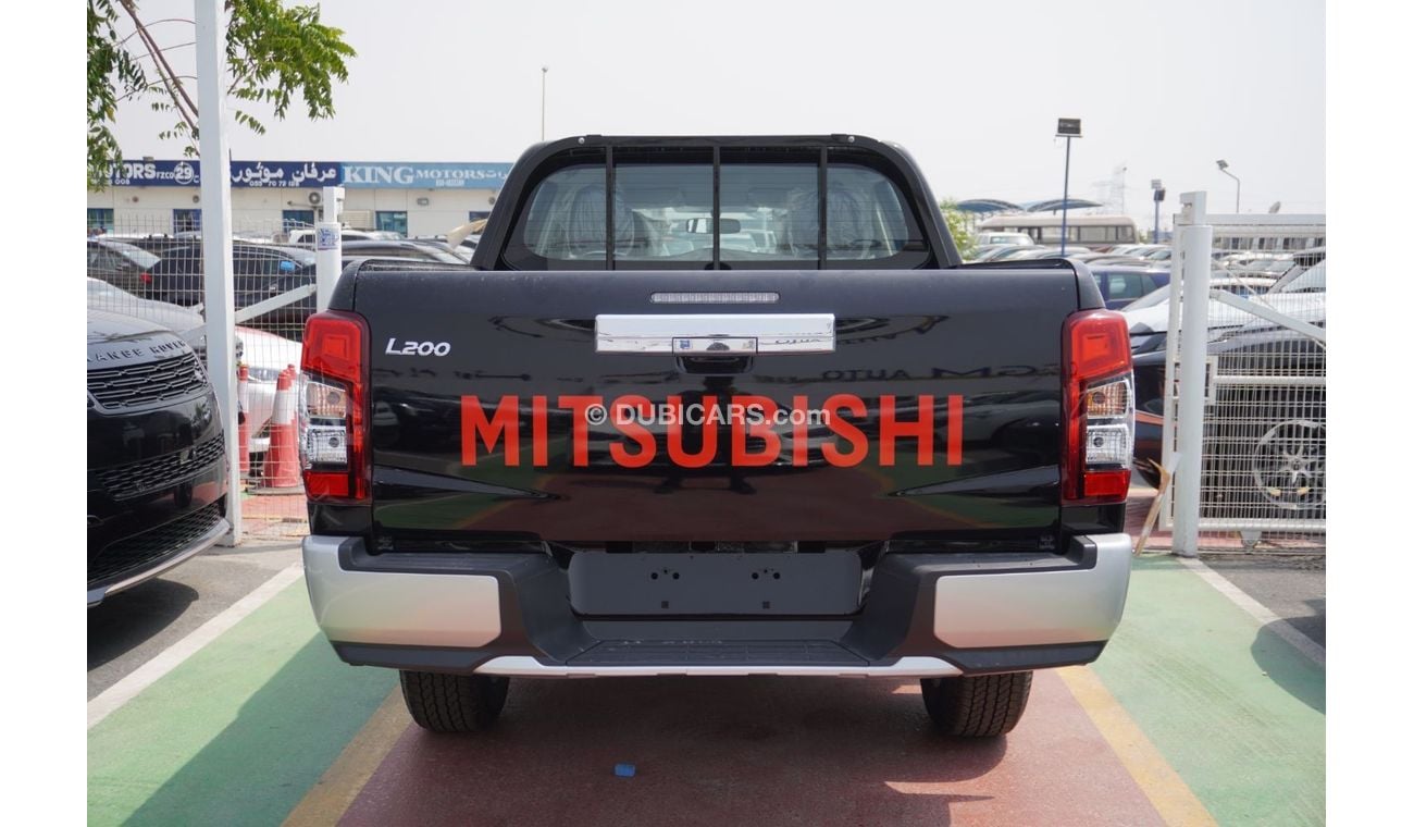 ميتسوبيشي L200 2023 Mitsubishi L200 2.4L Petrol Double Cab
