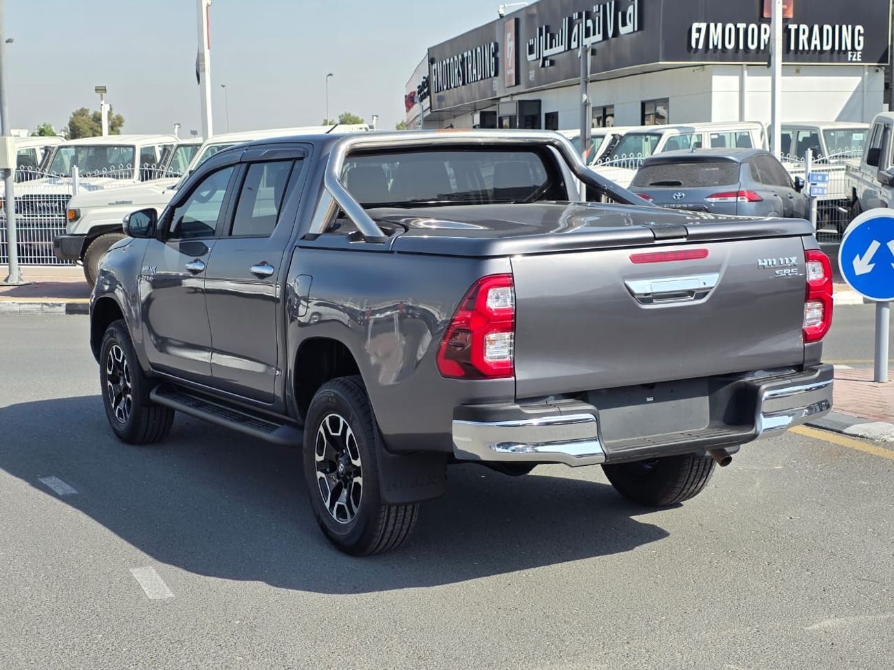 تويوتا هيلوكس diesel 2.8 liter right hand drive only for export available