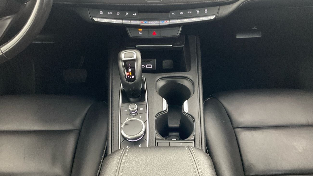 كاديلاك XT4 2.0 PREMIUM LUXURY AUTO 4WD | شامل الضمان | 0 ﺪﻔﻋﺓ ﺃﻮﻟﻯ
