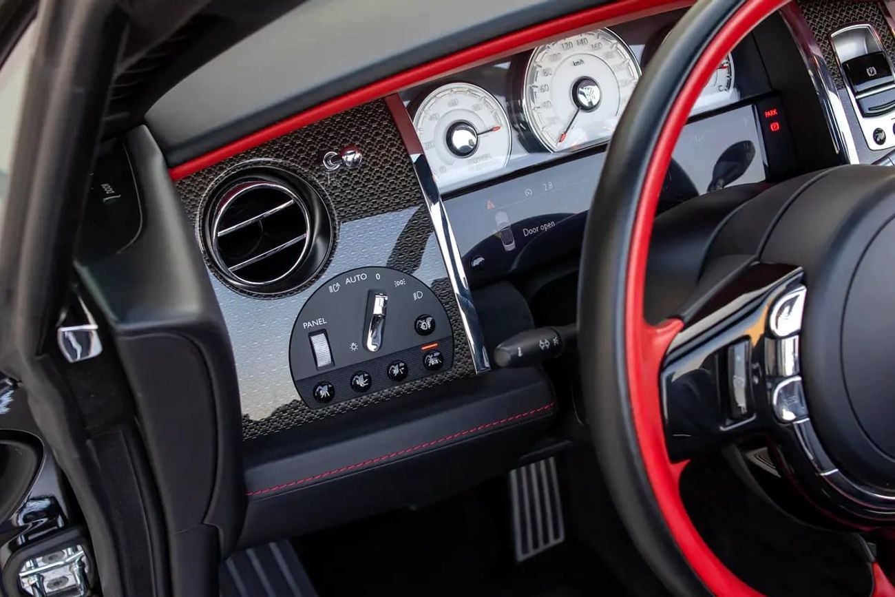 Rolls Royce Dawn Black Badge - GCC Specs