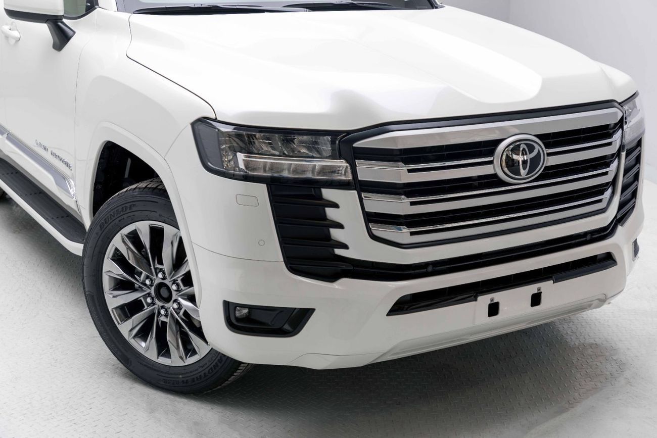 Toyota Land Cruiser GXR 4.0L - White Pearl Inside Beige | Export Only