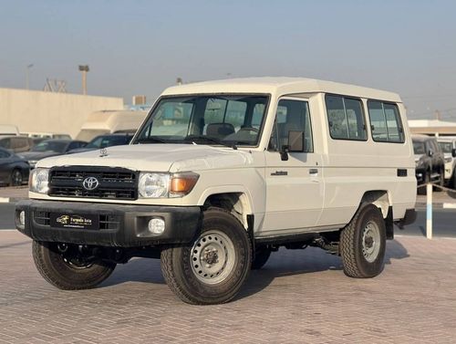 Toyota Land Cruiser 70 3 DOOR 4X4 4.2L V6 DIESEL LC78 // 2023// WITH POWER WINDOWS , DIFFLOCK // SPECIAL OFFER // BY FORMUL