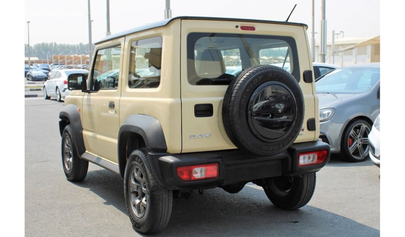 Suzuki Jimny ACCIDENTS FREE - GCC - MANUAL GEAR - CAR IS IN PERFECT CONDITION INSIDE OUT