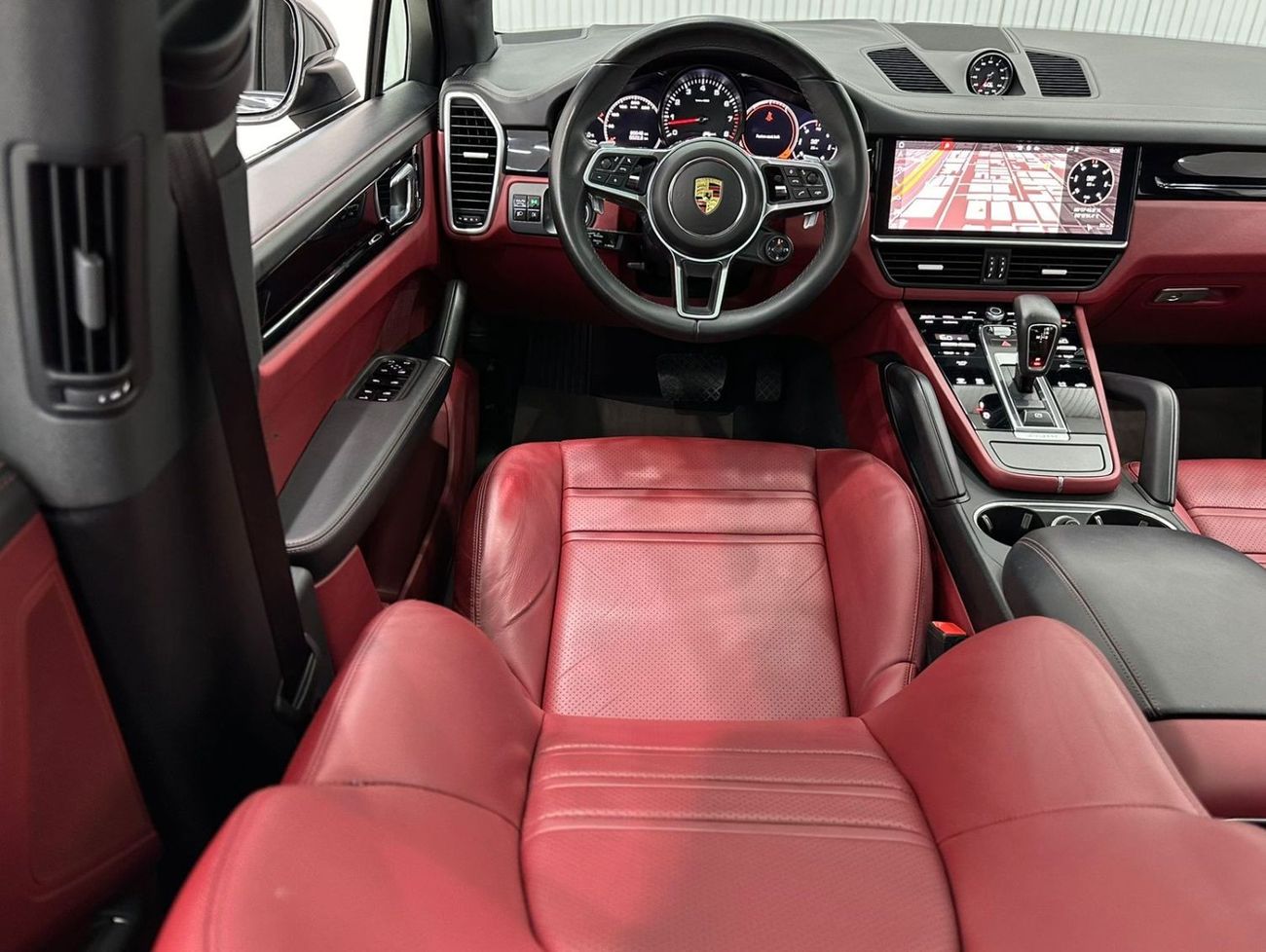 Porsche Cayenne Std 2021 Porsche Cayenne Coupe, April 2025 Warranty, Full Service History, GCC