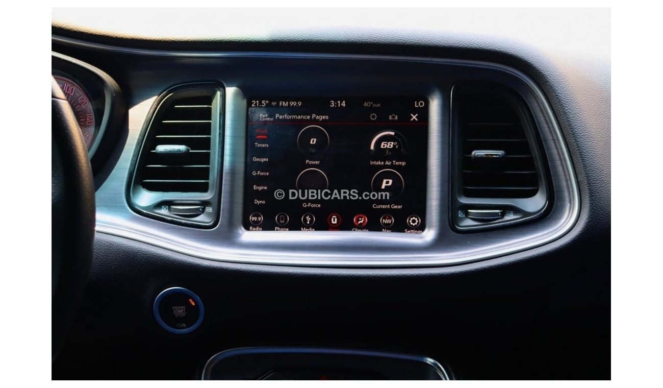 Dodge Challenger Dodge Challenger R/T / 2018 / USA / 5.7L 375HP