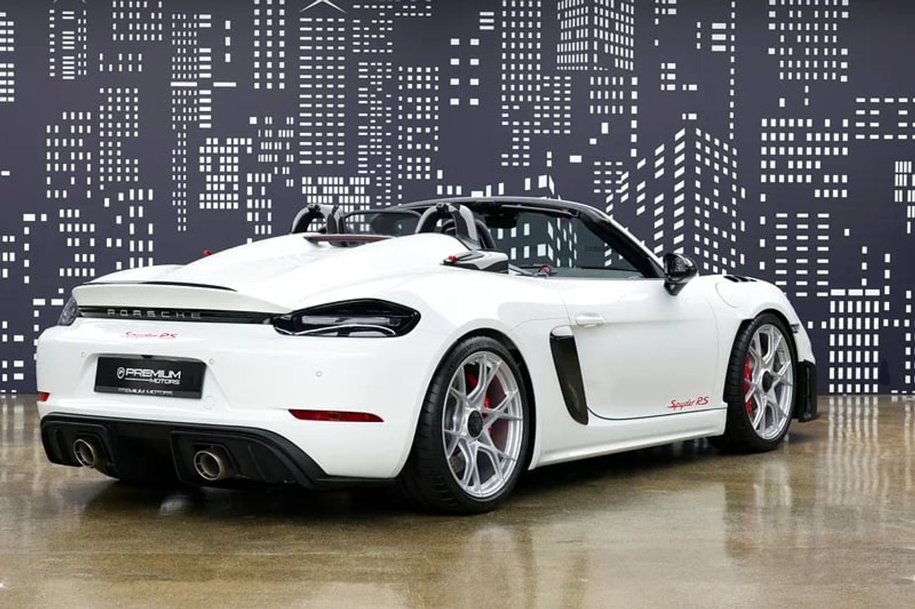 Porsche 718 Spyder RS
