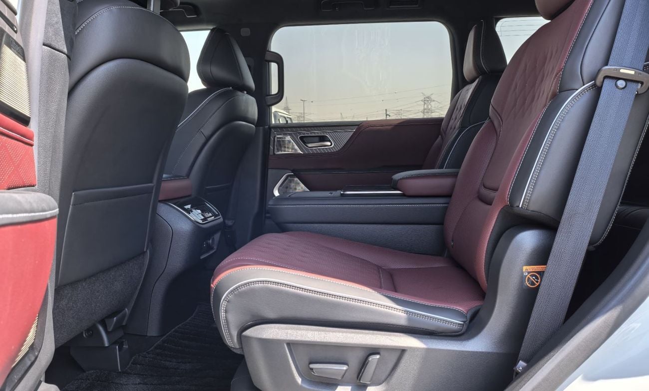 إنفينيتي QX80 AUTOGRAPH CAPTAIN CHAIRS