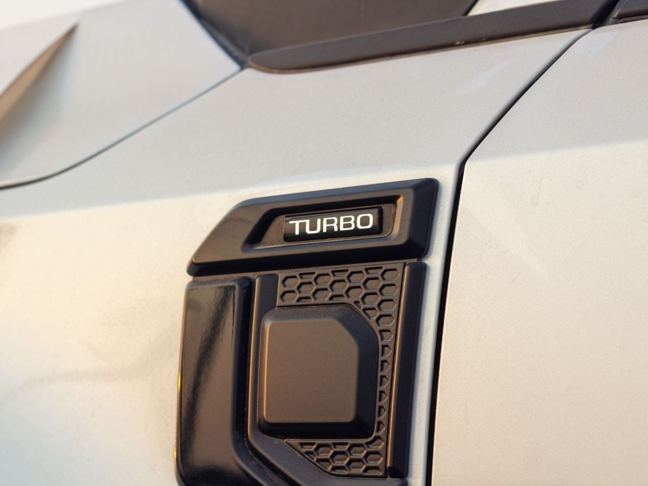 تويوتا برادو EXPORT ONLY - TOYOTA PRADO GXR 2.4T