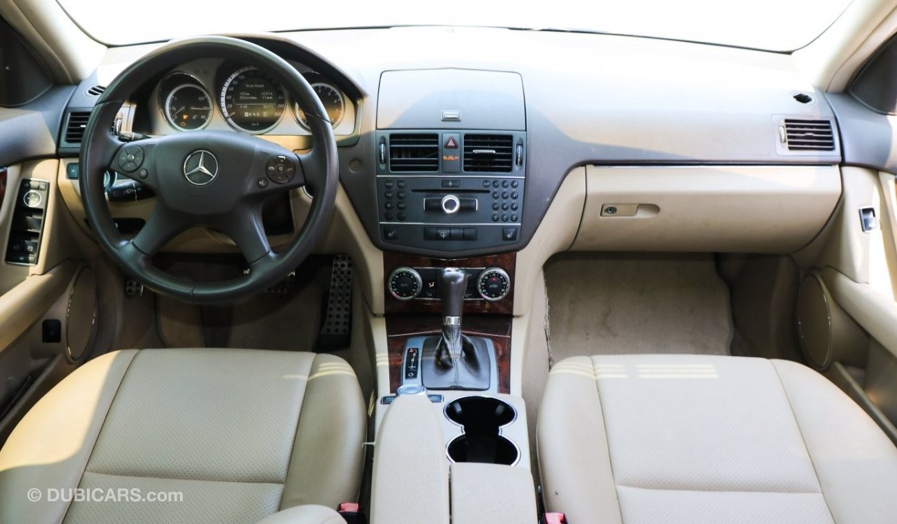 Mercedes-Benz C 300 امريكي