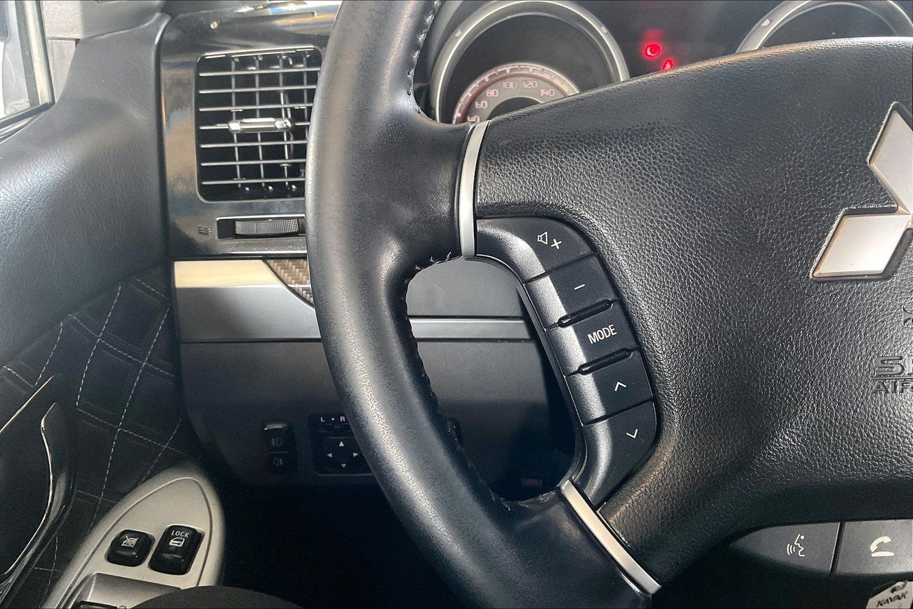 Mitsubishi Pajero Signature Edition | Guaranteed Warranty | 0 Down Payment