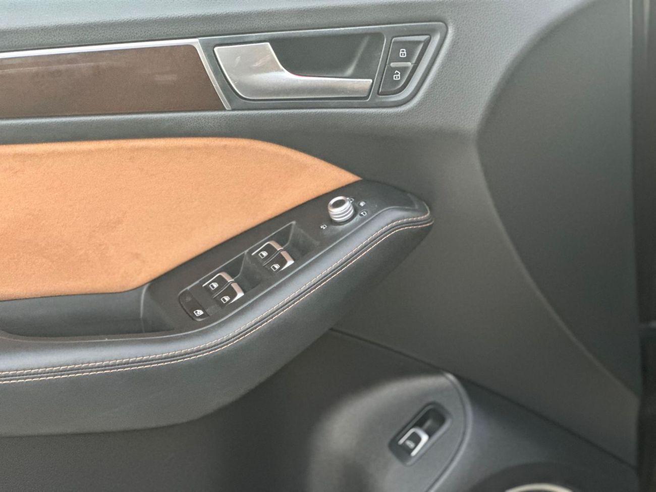 Audi Q5 45 TFSI S-Line 3.0L