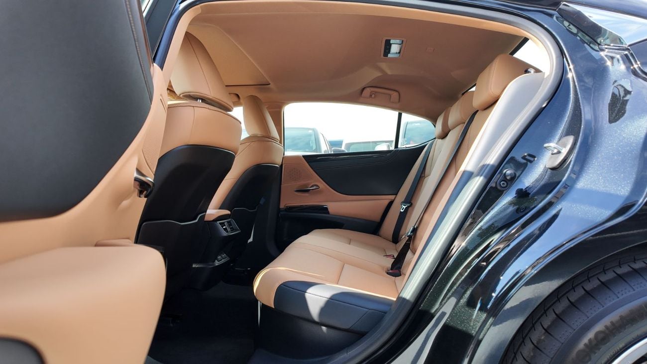 Lexus ES300h LEXUS ES 300H 2.5 Sedan FWD 2025