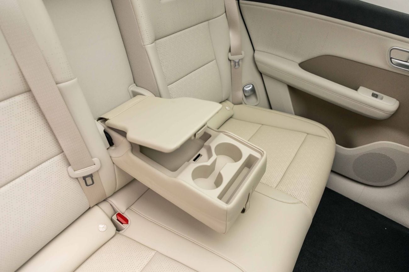 Toyota BZ3X MAX - White Inside Beige | Export Only