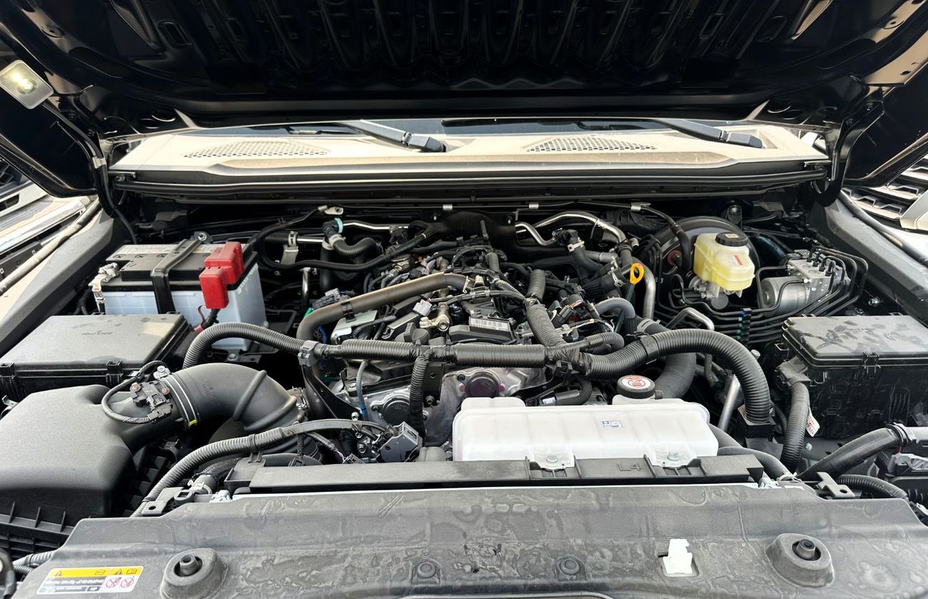 Toyota Prado Adventure Dual Tone 2.4T Toyota Prado 2.4L 2025 Black Petrol Adventure Plus/ Luxury (Export Only)