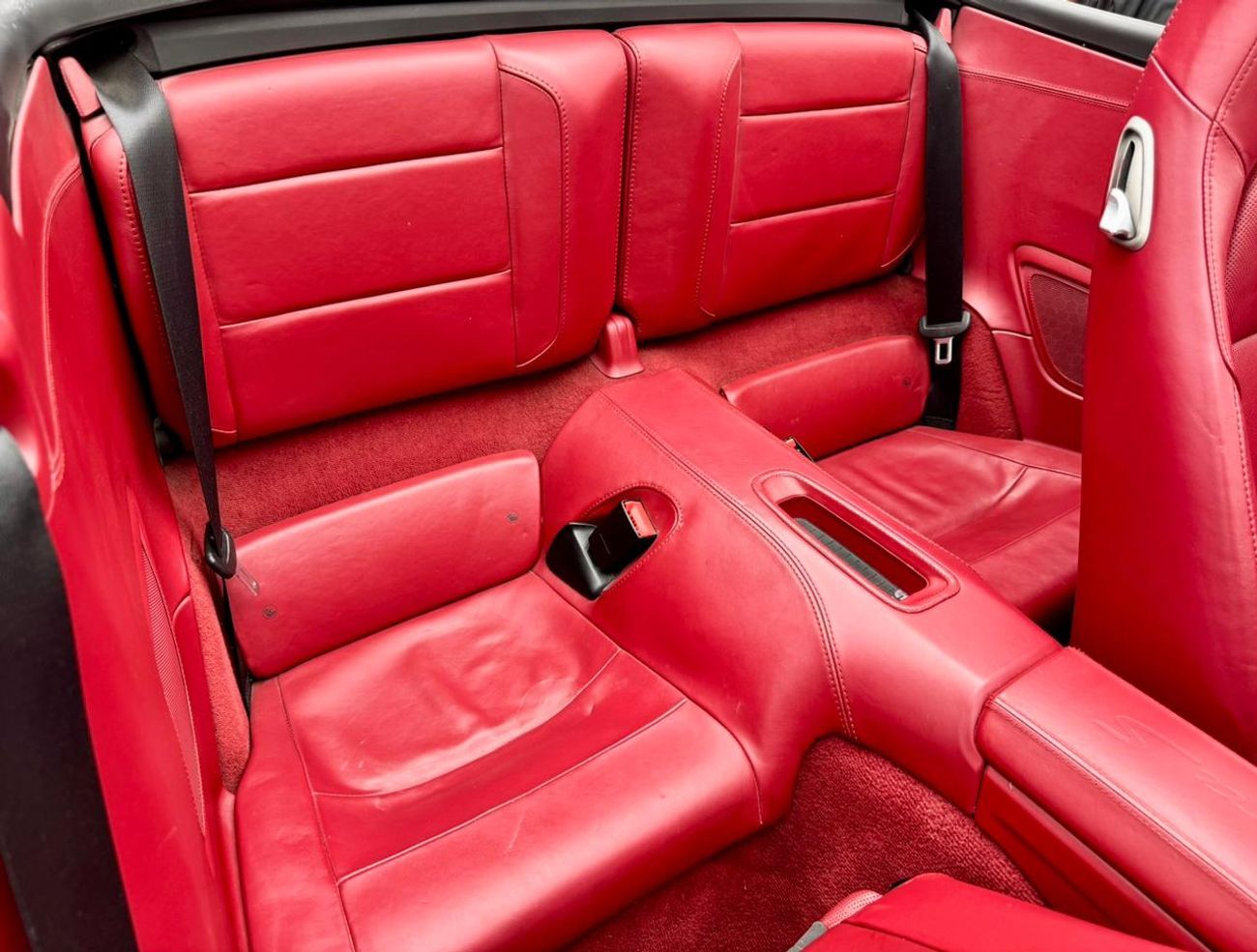 Porsche 911 Carrera S 3.8L (385 HP) Convertible 2012 Porsche 911 Carrera S, Convertible, Full Service History, E