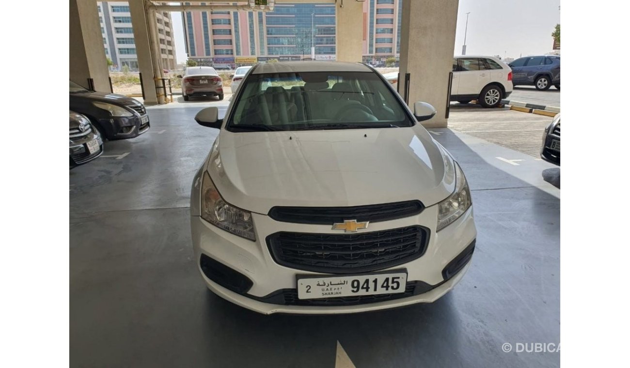 Chevrolet Cruze Chevrolet Curse 2015 full automatic very celen car