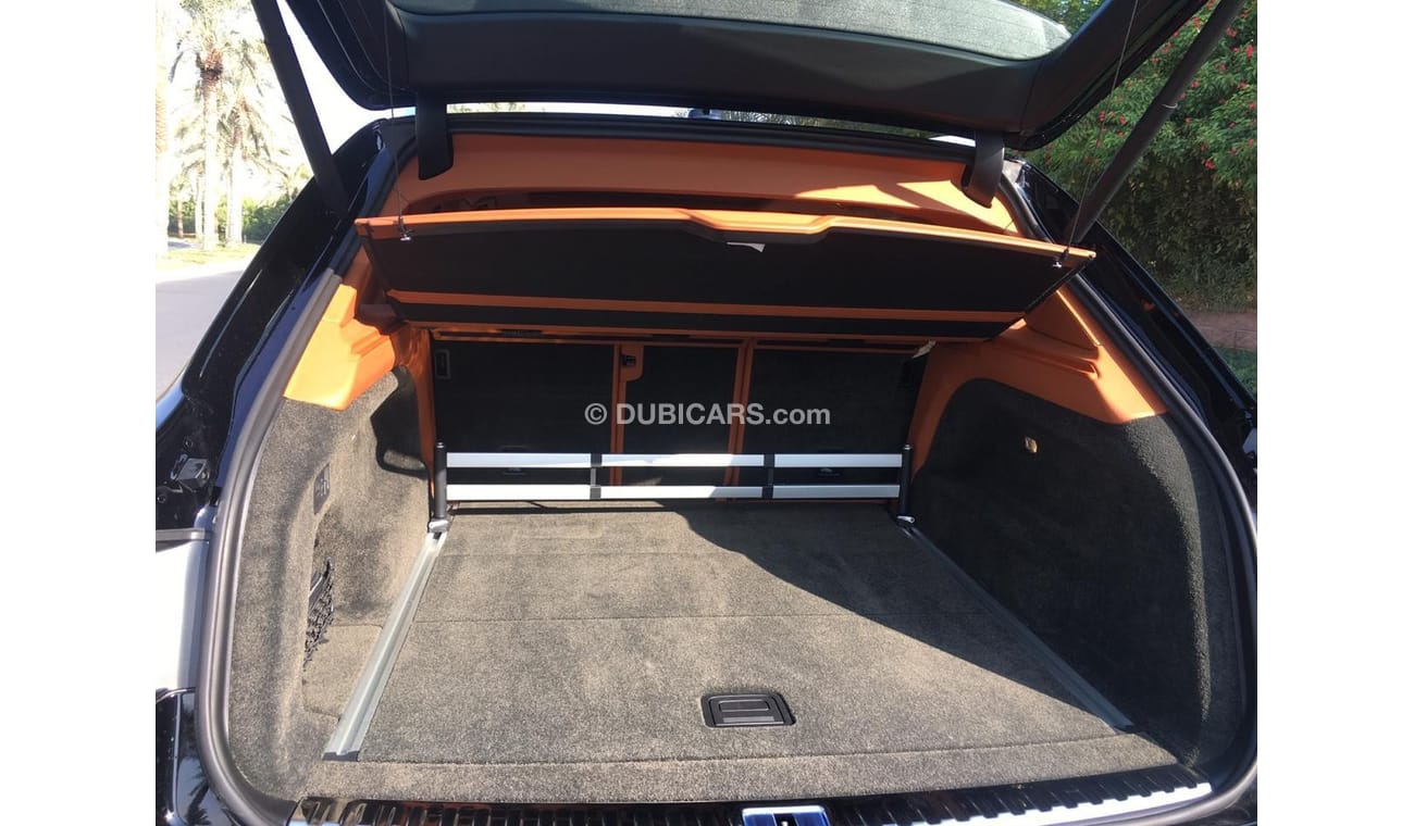 بنتلي بينتايجا اول نسخة