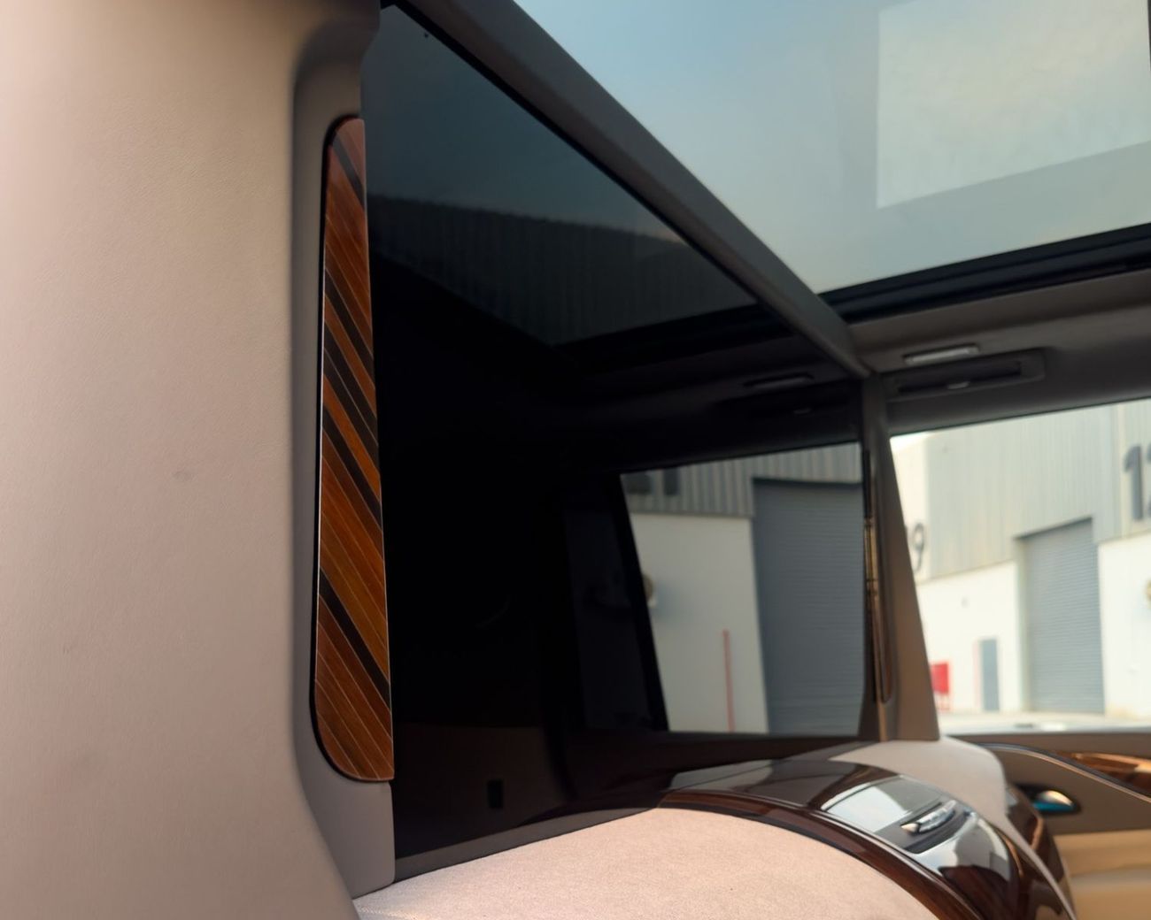 كاديلاك إسكالاد Sport Platinum 6.2L AWD