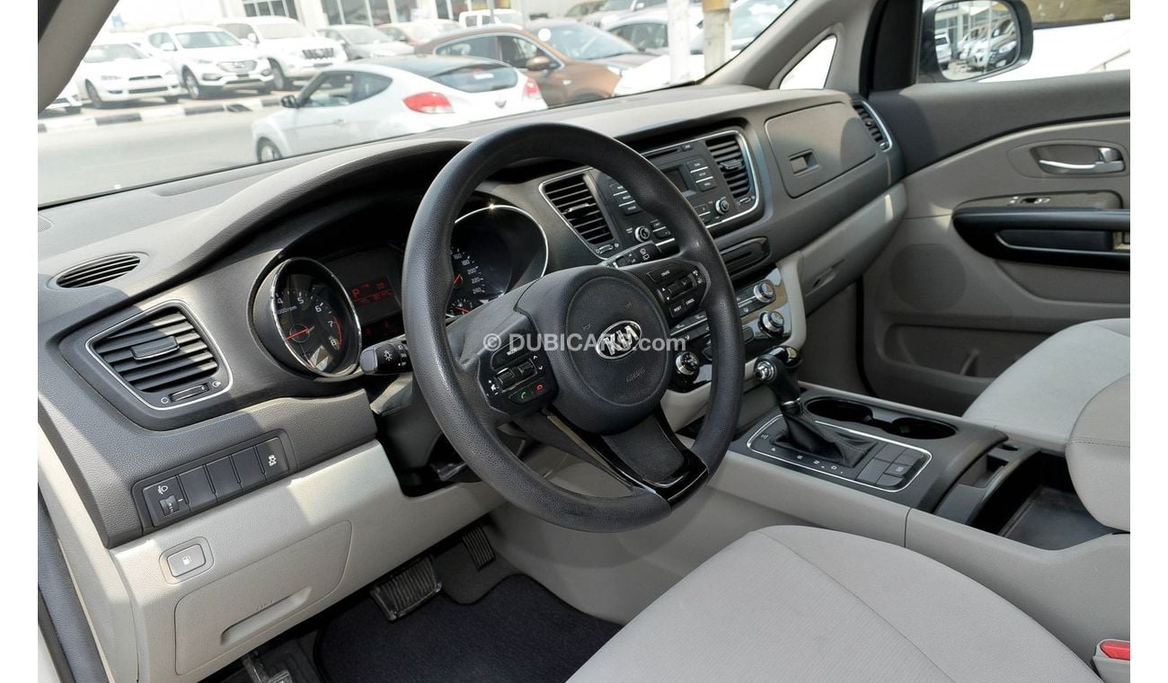 كيا كارنيفال