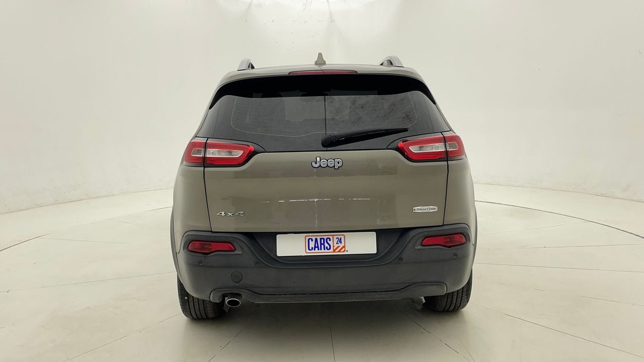 جيب شيروكي LONGITUDE 2.4 | بدون دفعة مقدمة | اختبار القيادة في المنزل