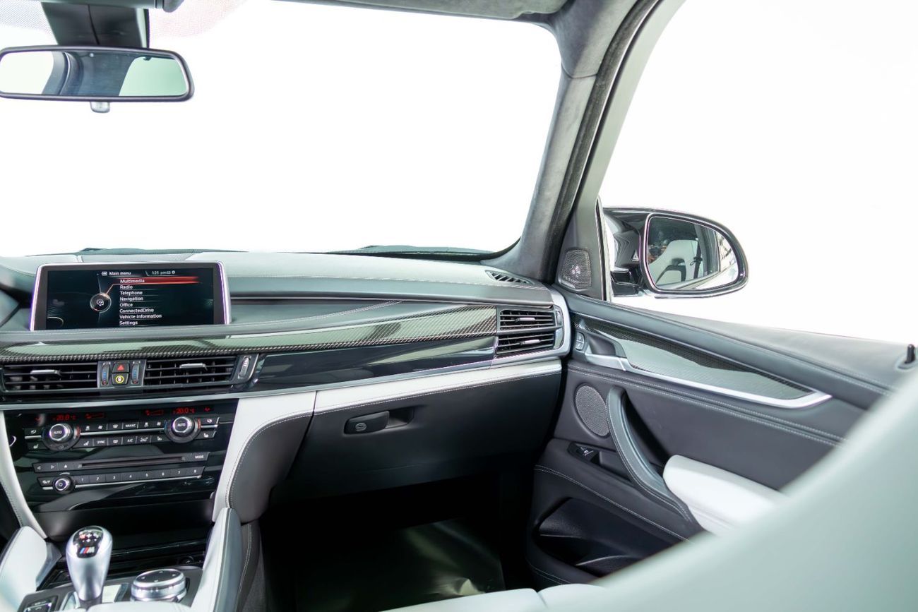 بي أم دبليو X5 M Std 4.4L